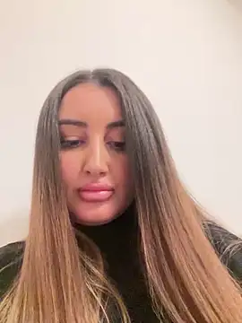 hotAlys online show from March 10, 7:18 pm