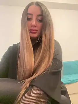 hotAlys online show from March 15, 3:16 pm
