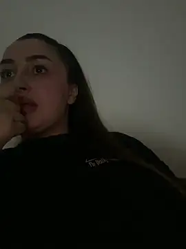 hotAlys online show from March 22, 6:36 pm