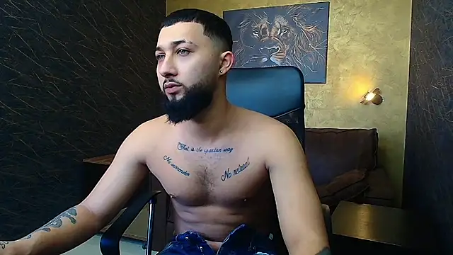 Snapshot of JaceZachary chatting on February 21, 12:17 pm JaceZachary online show from February 21, 12:17 pm