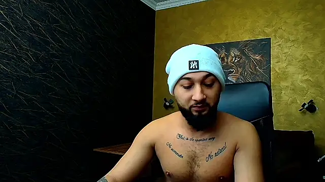 Snapshot of JaceZachary chatting on February 25, 3:27 pm JaceZachary online show from February 25, 3:27 pm