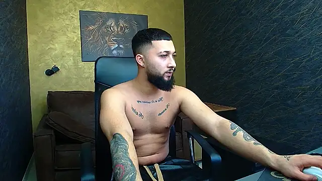 Snapshot of JaceZachary chatting on March 10, 1:10 pm JaceZachary online show from March 10, 1:10 pm