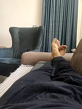 Snapshot of legolasleo chatting on September 21, 12:07 pm legolasleo online show from September 21, 12:07 pm