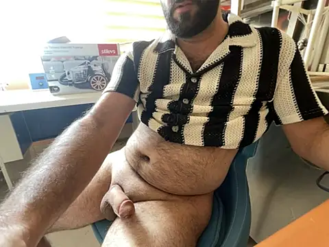 Snapshot of legolasleo chatting on September 30, 10:31 am legolasleo online show from September 30, 10:31 am