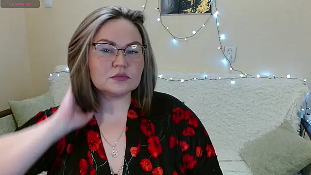 Vivien  wet online show from February 1, 5:58 pm