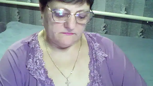 Snapshot of ElzaJewel chatting on February 26, 9:19 am ElzaJewel online show from February 26, 9:19 am