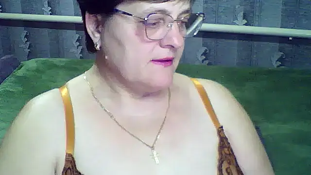 Snapshot of ElzaJewel chatting on March 11, 7:20 pm ElzaJewel online show from March 11, 7:20 pm