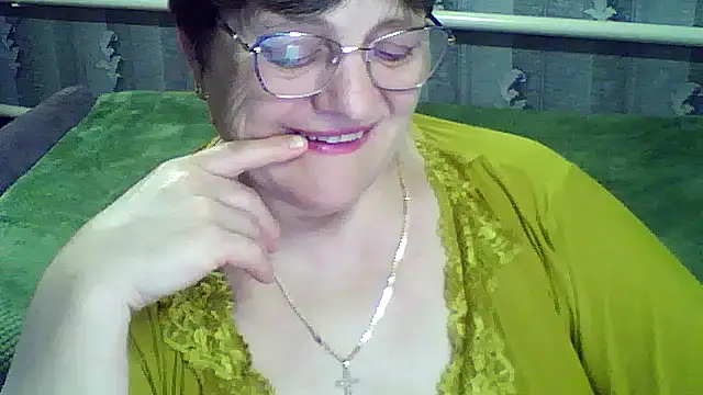 Snapshot of ElzaJewel chatting on March 14, 7:52 pm ElzaJewel online show from March 14, 7:52 pm