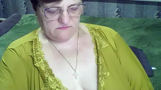 Snapshot of ElzaJewel chatting on March 15, 7:58 am ElzaJewel online show from March 15, 7:58 am