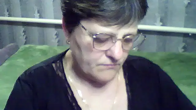 Snapshot of ElzaJewel chatting on March 16, 7:18 pm ElzaJewel online show from March 16, 7:18 pm