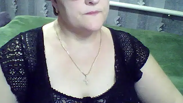 Snapshot of ElzaJewel chatting on March 18, 7:39 pm ElzaJewel online show from March 18, 7:39 pm