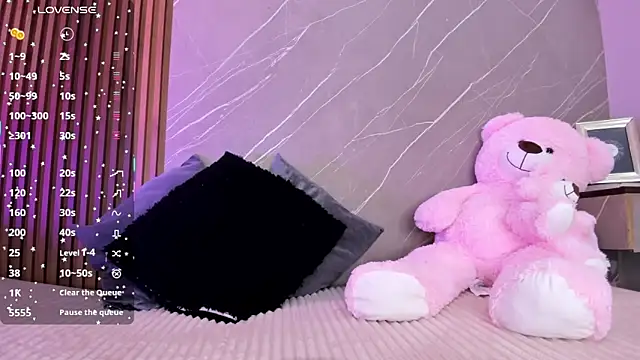 ariana jhonson1 online show from October 8, 12:14 pm