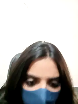 Snapshot of RAYI_01 chatting on March 22, 6:43 am RAYI 01 online show from March 22, 6:43 am