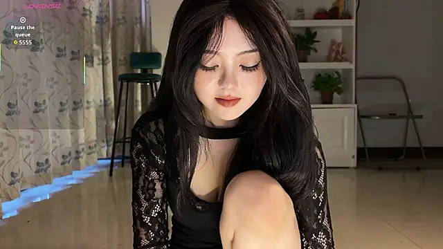 nanaliu6 online show from September 9, 11:15 pm