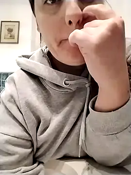 PrincessEileen89 online show from October 27, 10:14 pm