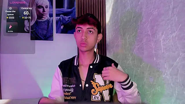 Snapshot of Allen_Starck chatting on February 7, 1:01 pm Allen Starck online show from February 7, 1:01 pm