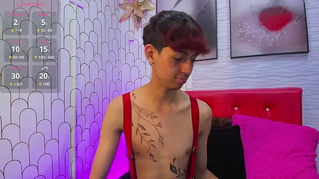 Snapshot of Allen_Starck chatting on February 26, 6:15 am Allen Starck online show from February 26, 6:15 am