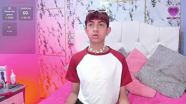 Snapshot of Allen_Starck chatting on March 8, 4:34 am Allen Starck online show from March 8, 4:34 am