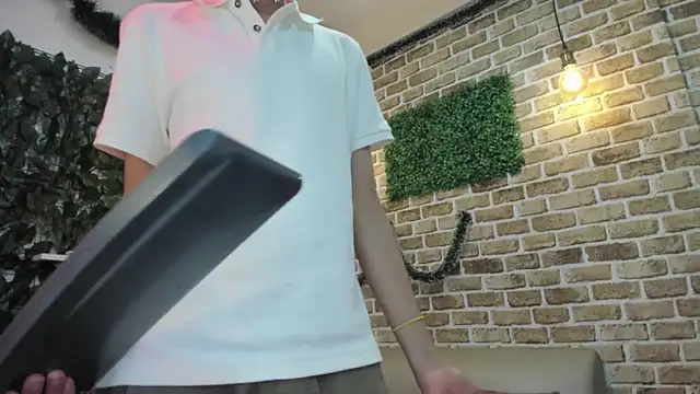 Snapshot of Allen_Starck chatting on March 23, 3:10 am Allen Starck online show from March 23, 3:10 am