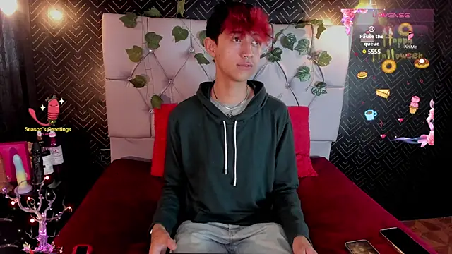 Snapshot of Allen_Starck chatting on October 9, 7:34 pm Allen Starck online show from October 9, 7:34 pm