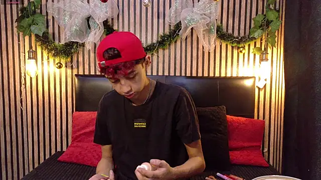 Allen Starck online show from December 15, 7:40 pm