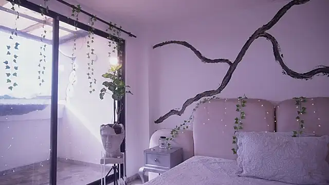 soidai miiu online show from November 13, 8:19 pm