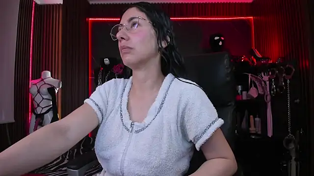 XiaQueen online show from September 11, 11:43 am