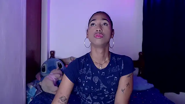 Snapshot of Alissemasiel chatting on September 8, 7:02 pm Alissemasiel online show from September 8, 7:02 pm