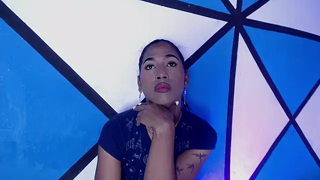 Snapshot of Alissemasiel chatting on October 3, 6:38 pm Alissemasiel online show from October 3, 6:38 pm