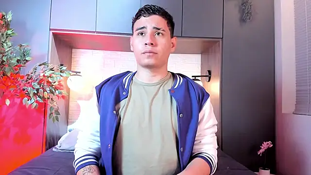 Snapshot of Gabriell_ramirez chatting on September 19, 4:03 am Gabriell ramirez online show from September 19, 4:03 am