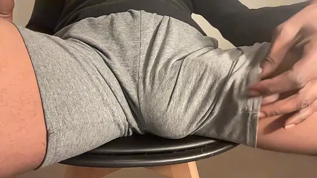 DoctorGirthBBC online show from March 3, 4:14 am