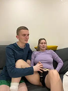 Snapshot of alisanikita chatting on February 28, 5:37 pm alisanikita online show from February 28, 5:37 pm
