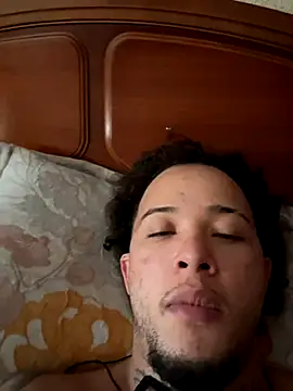 Snapshot of yeiyei_oficial chatting on September 29, 8:30 am yeiyei oficial online show from September 29, 8:30 am