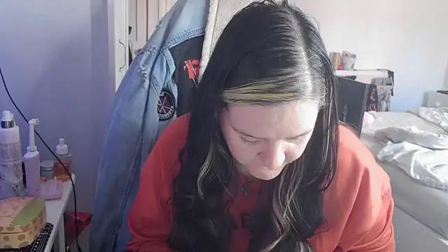 AureliaXOX online show from September 16, 10:05 am