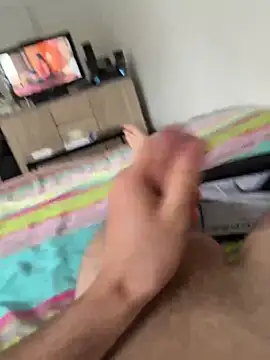 Snapshot of l-implacable chatting on March 14, 1:46 pm l-implacable online show from March 14, 1:46 pm