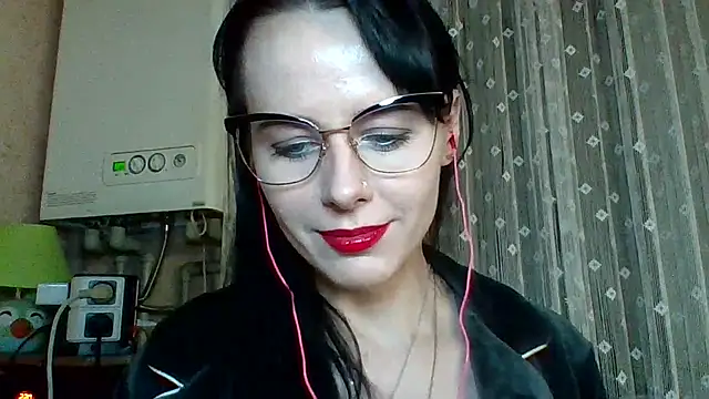 LuminousLady online show from March 21, 10:17 pm