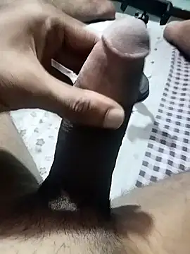 riojonie69 online show from May 6, 6:02 pm