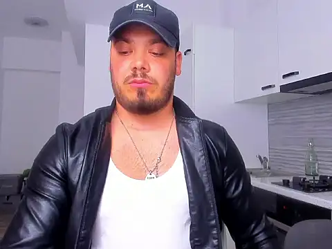 ZackMasterss online show from May 8, 9:53 pm
