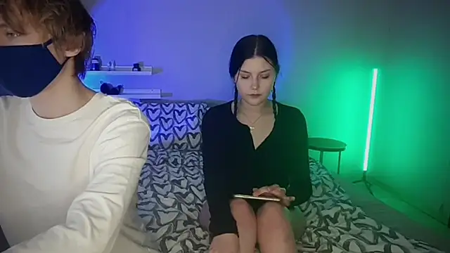 ParisKyoto online show from February 21, 2:27 pm