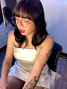 Snapshot of Valu_euphoria chatting on September 27, 10:15 pm Valu euphoria online show from September 27, 10:15 pm