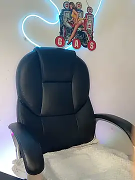 Valu euphoria online show from January 8, 9:06 pm