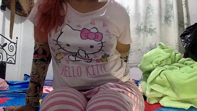 sharonlopez9611 online show from October 6, 3:37 am