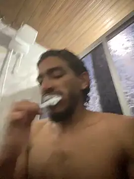 Mineirinho043 online show from November 25, 4:23 am