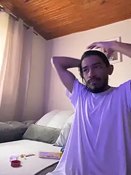 Mineirinho043 online show from May 15, 2:02 pm