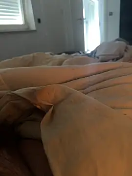 HornyFlxppi online show from April 3, 8:56 am