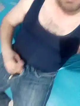 Snapshot of GuzzSol chatting on February 16, 7:26 am GuzzSol online show from February 16, 7:26 am