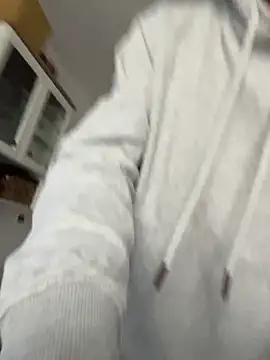 Celine Roxelle online show from December 17, 11:16 am