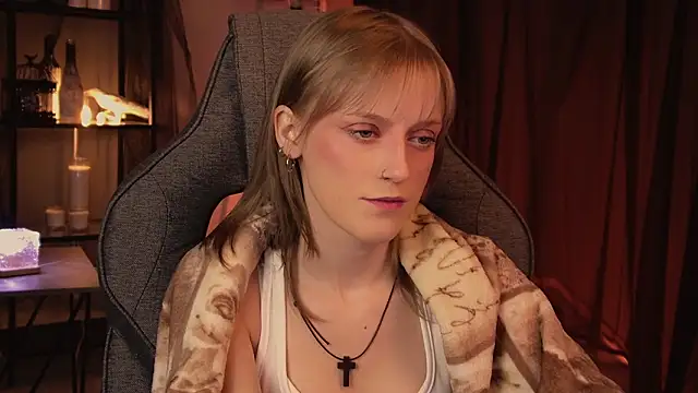 KiraMontoya online show from February 7, 2:26 am