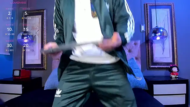 Golden-Boyy online show from February 6, 12:16 pm