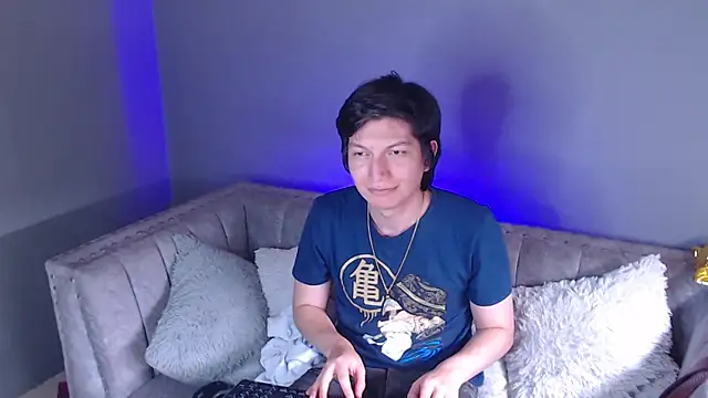 Golden-Boyy online show from February 12, 3:27 pm